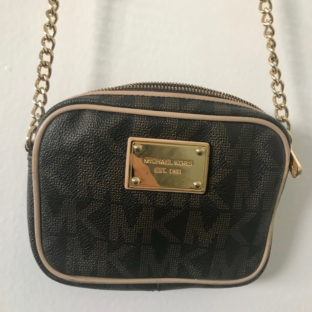 Michael Kors crossbody bag